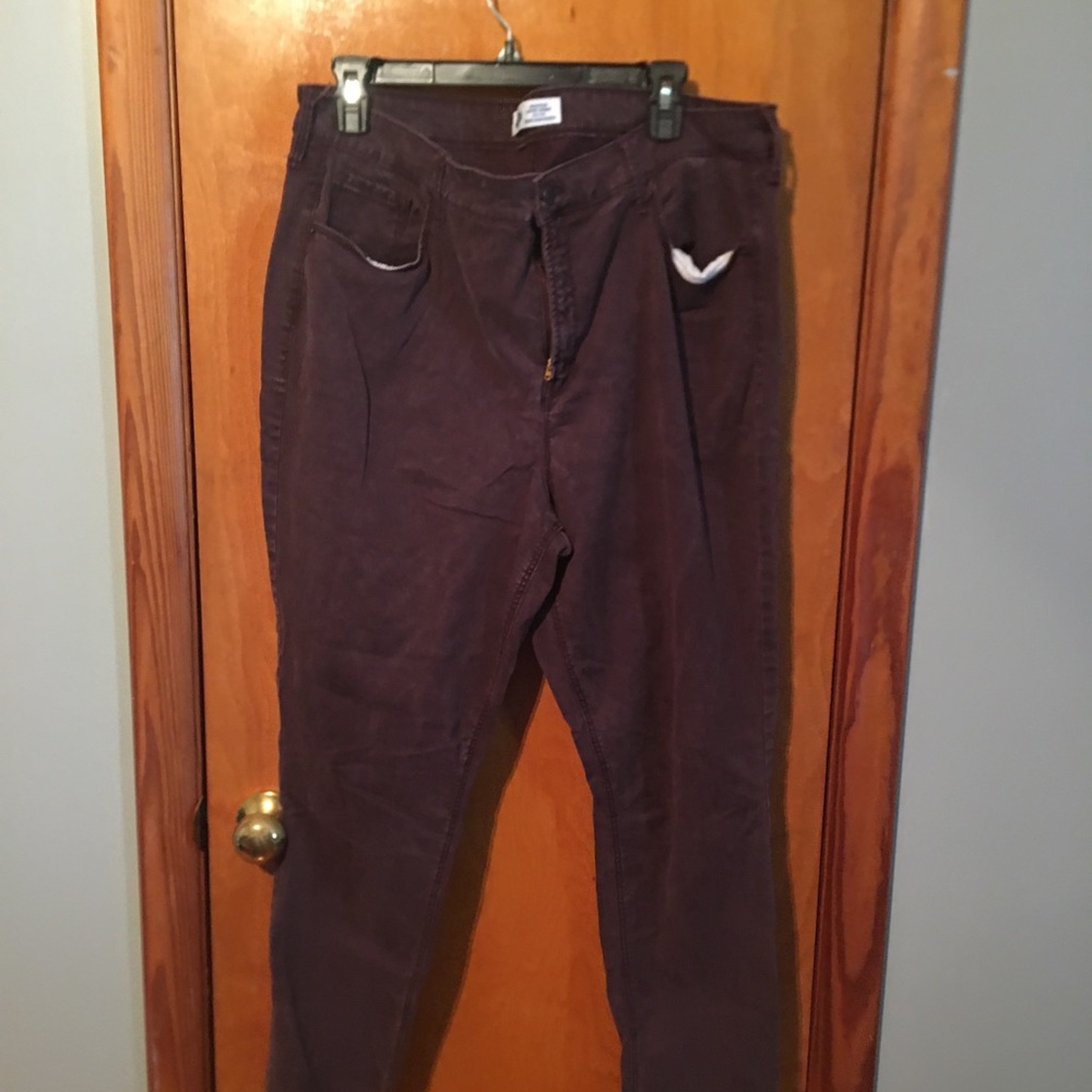 Maroon pants